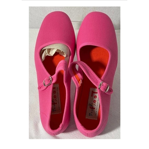 On your feet kung-fu twin blossom pink slip on shoes Sz 7M - Picture 2 of 4